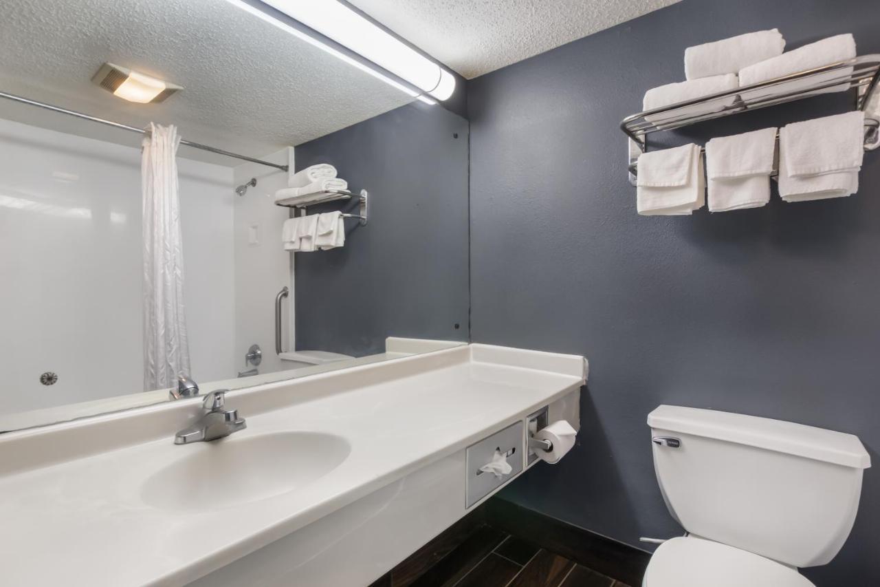 One Life Studios Evansville Extérieur photo